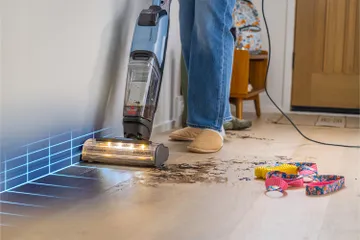 Tackle pet hair and messes right to the edge