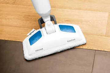 Cleans Sealed Hard Floors²