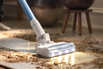 Effortlessly tackle dirt and debris