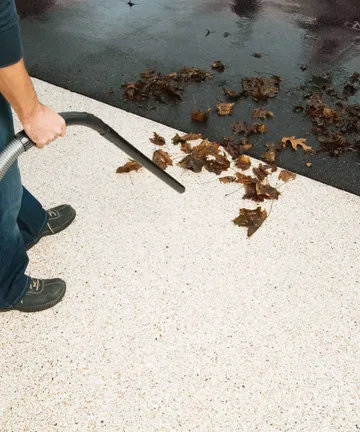 Using Blower Function on Garage Pro Wet Dry Vac to blow leaves out of garage