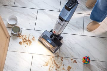 Vacuum & mop with bonus formula